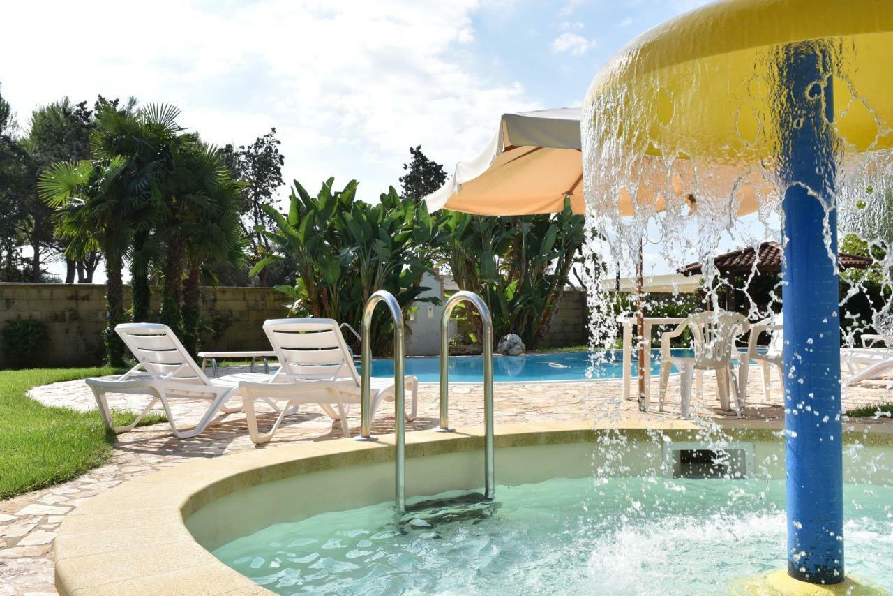 B&B Villa Anastasia Club Mesagne Eksteriør bilde